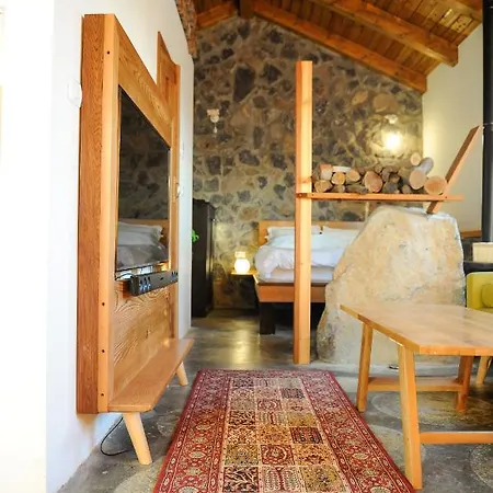 The Green And Red Cabins Ma'ale Gamla Exterior foto
